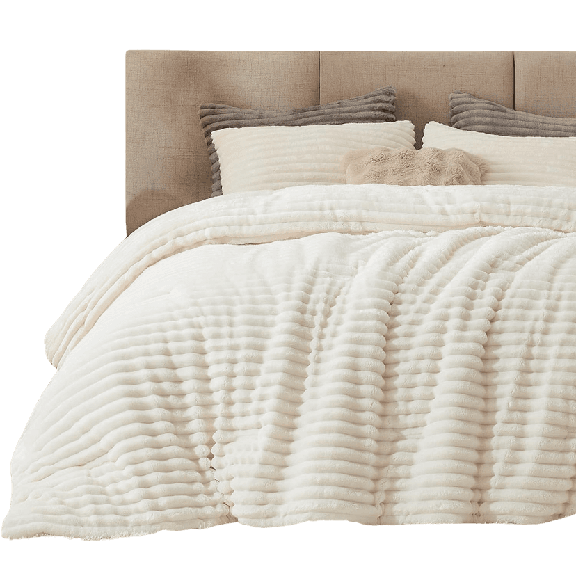 Super Soft Fleece Comforter Set w/ 2 Pillowcases